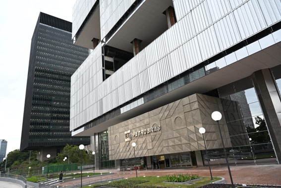 Petrobras voltará aos poucos para edifício-sede no RJ